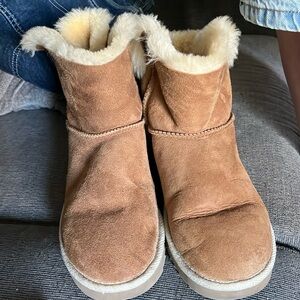 Uggs ankle length